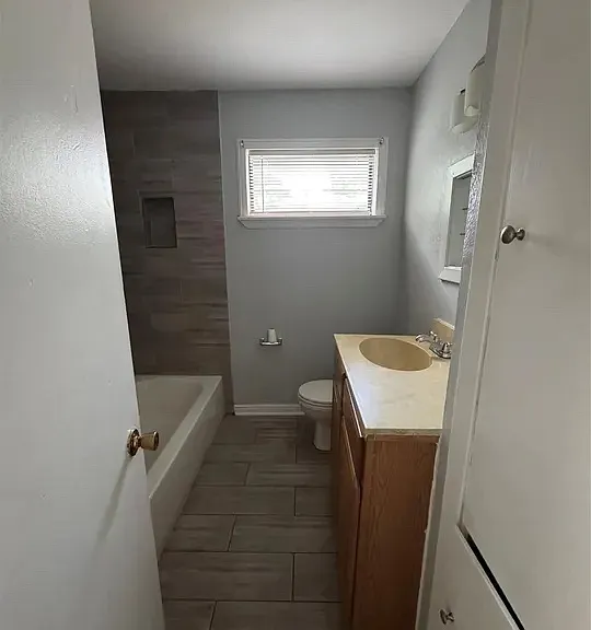 2203 Tolosa Dr — Photo 13