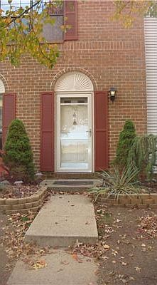 2nd image of 112 Bedford Ct
