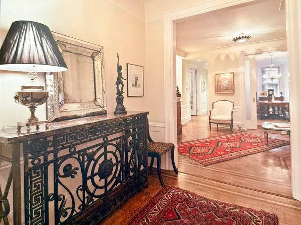 200 West 54th Street 11 CD image 1 of 10