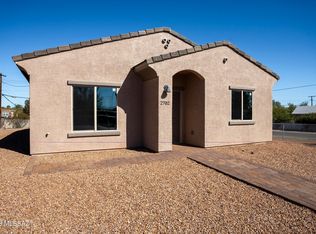 2702 W Roadrunner Rd, Tucson, AZ 85746