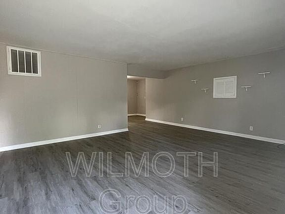 4th image of 8321 E 36th Pl