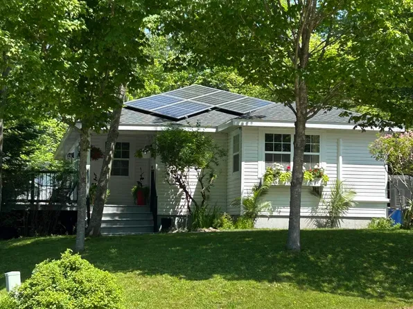 21 Heritage Pl, Truro, NS B2N 6J4