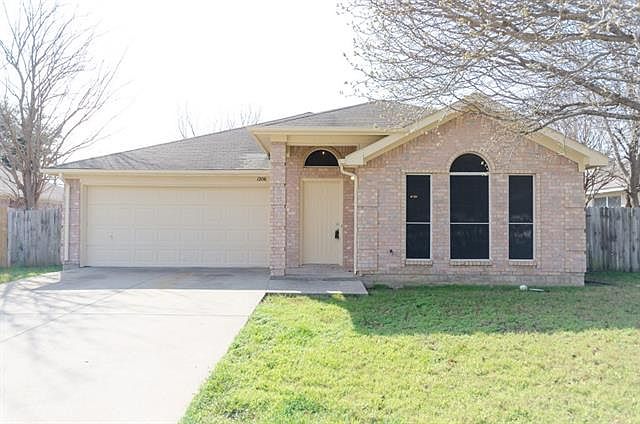 1st image of 1206 Brookvalley Dr