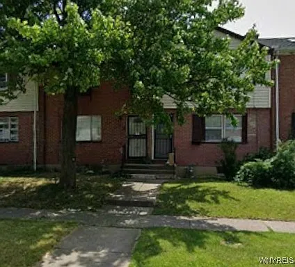 13 Bennett Vlg photo 1