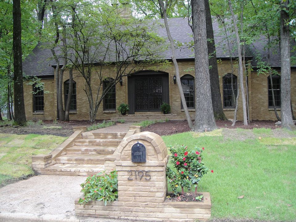 1st image of 2195 Lochlevin Dr