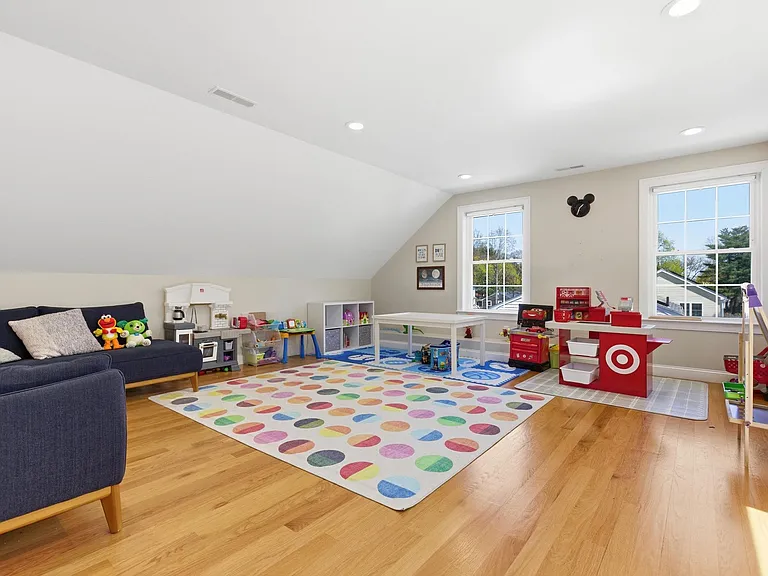 7 Spring Ct #A — Photo 30
