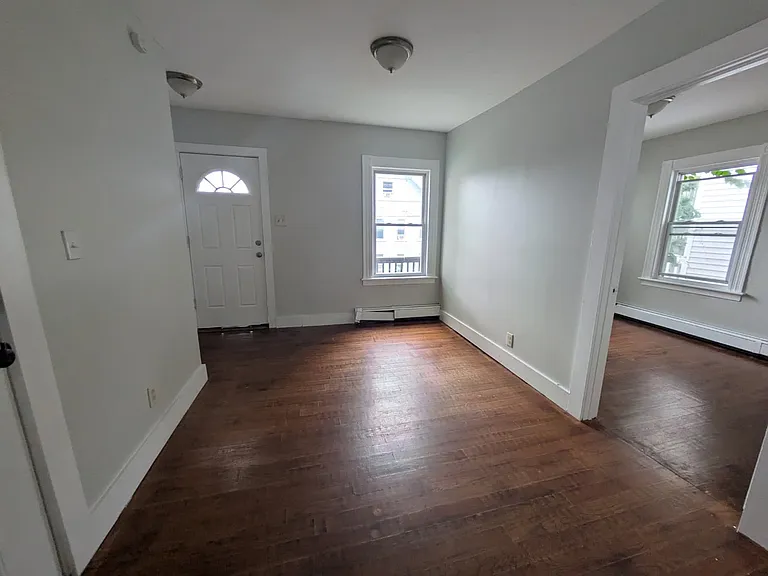 131 Clay St #2 — Photo 3