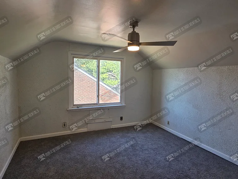 16251 Edmore Dr — Photo 13
