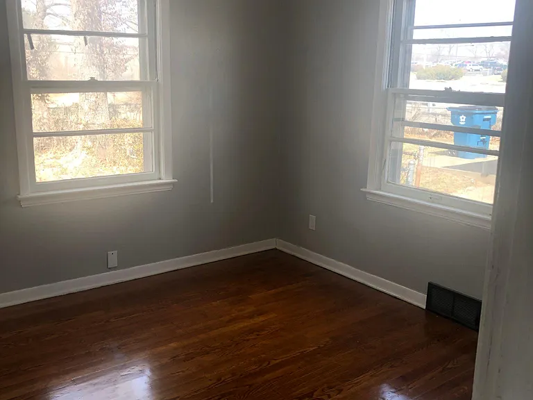 4441 Fairfield Ave — Photo 6