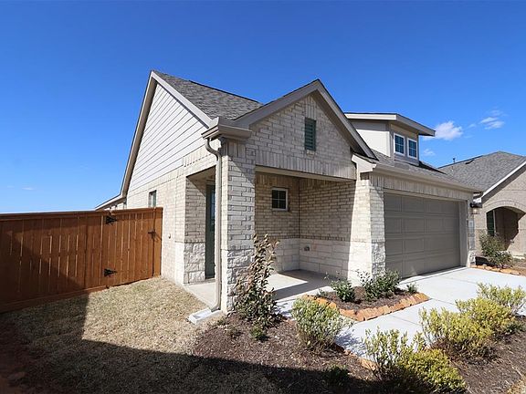 2nd image of 21674 Sandy Dune Dr