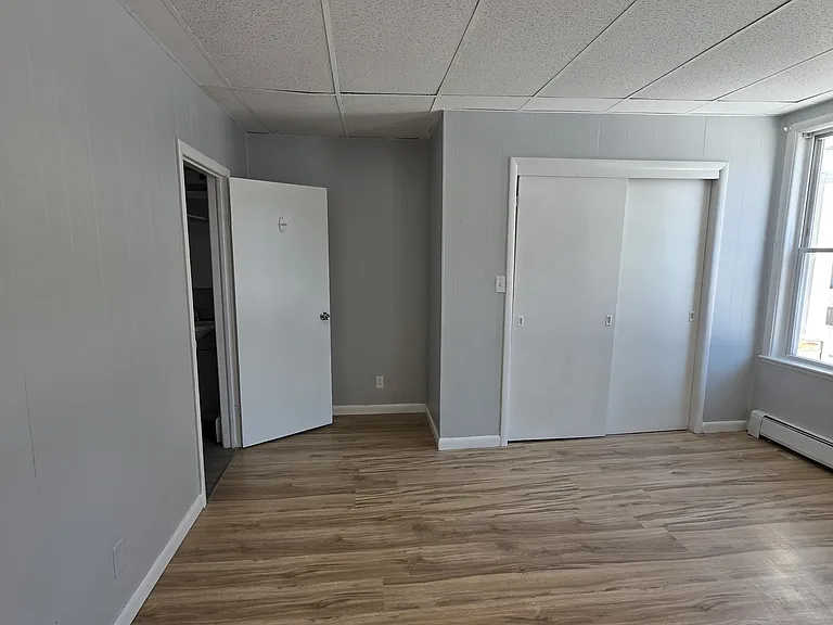 11 Saint Thomas Pl #1 — Photo 3