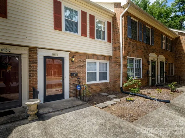 6810 Farmingdale Dr APT D, Charlotte, NC 28212