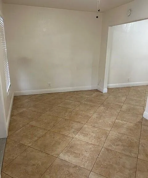 7950 NW 37th Dr #E — Photo 6
