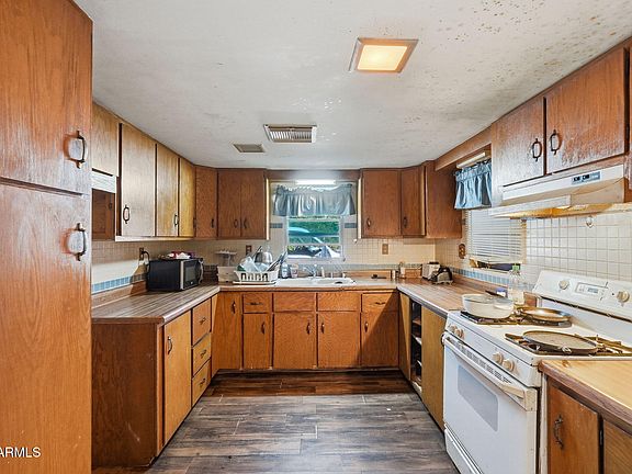 2nd image of 8145 E BUTTE Street