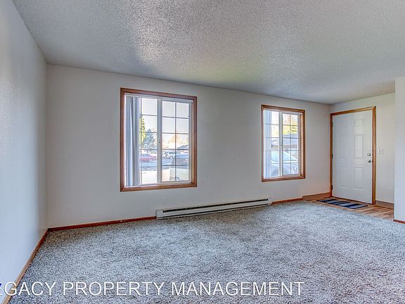 3rd image of 740-760 SE Cedar St #740-02