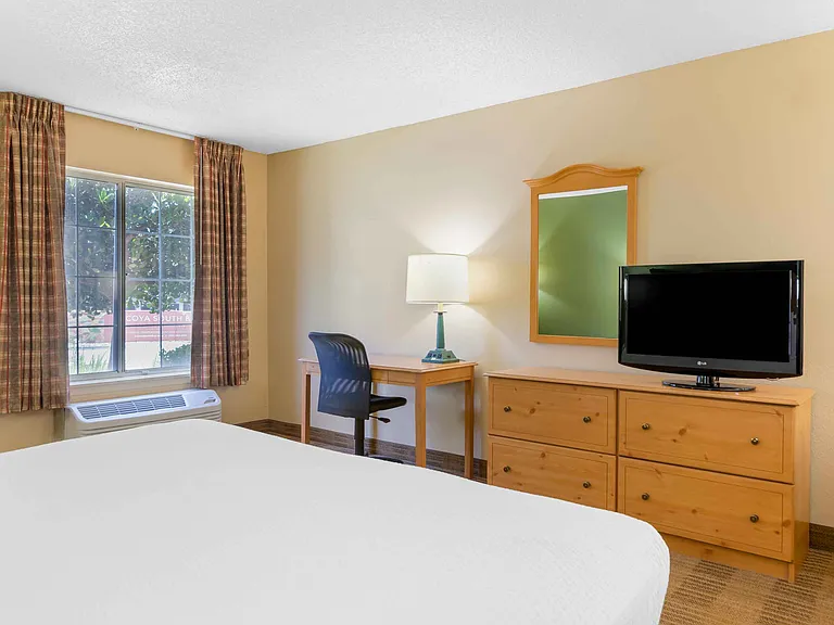 Studio Suite - 1 King Bed