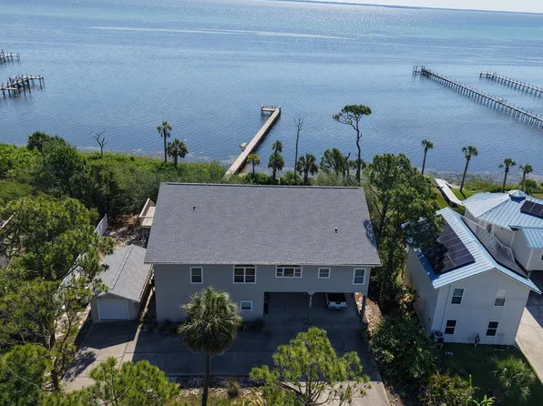7760 Robinwood Dr, Cape San Blas, FL 32456