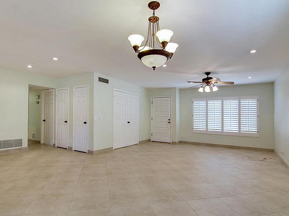 Entry - Great Room