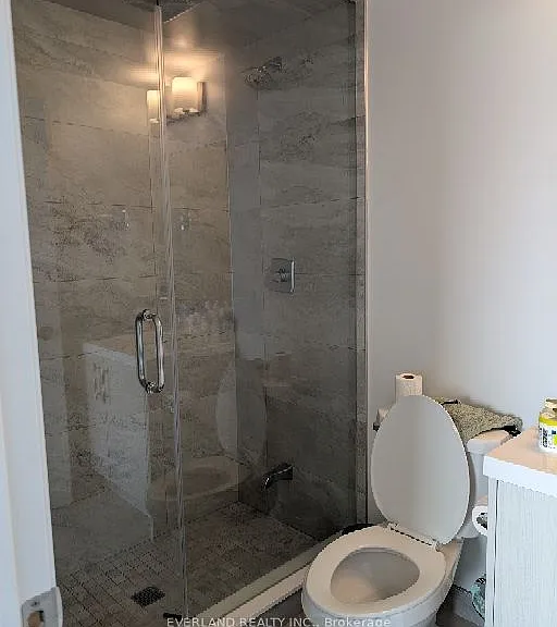 286 Main St — Photo 2