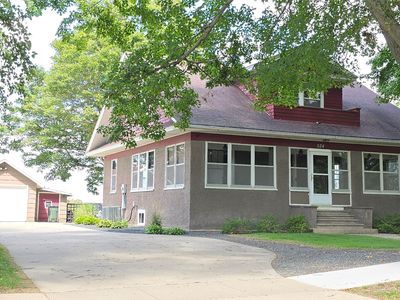 524 W Pershing Dr, Brooklyn, IA, 52211