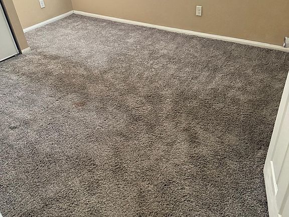 SECOND ROOM