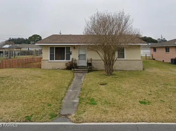 1612 S Iberia Street, New Iberia, LA 70560