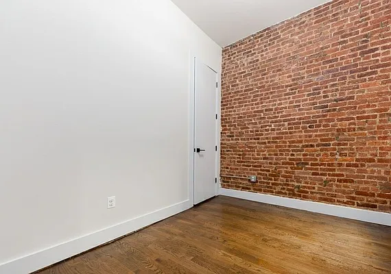 Rented by Bright Villas LLC | media 6