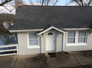 800 Riverside Dr #A, Columbia, TN 38401