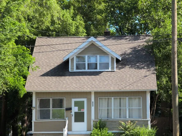 863 Burton St SE, Grand Rapids, MI 49507