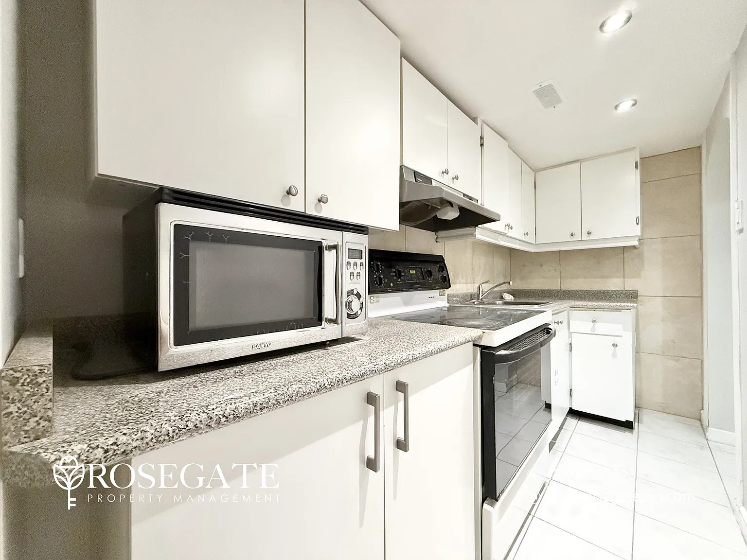 56 Homestead Road Toronto — Photo 3
