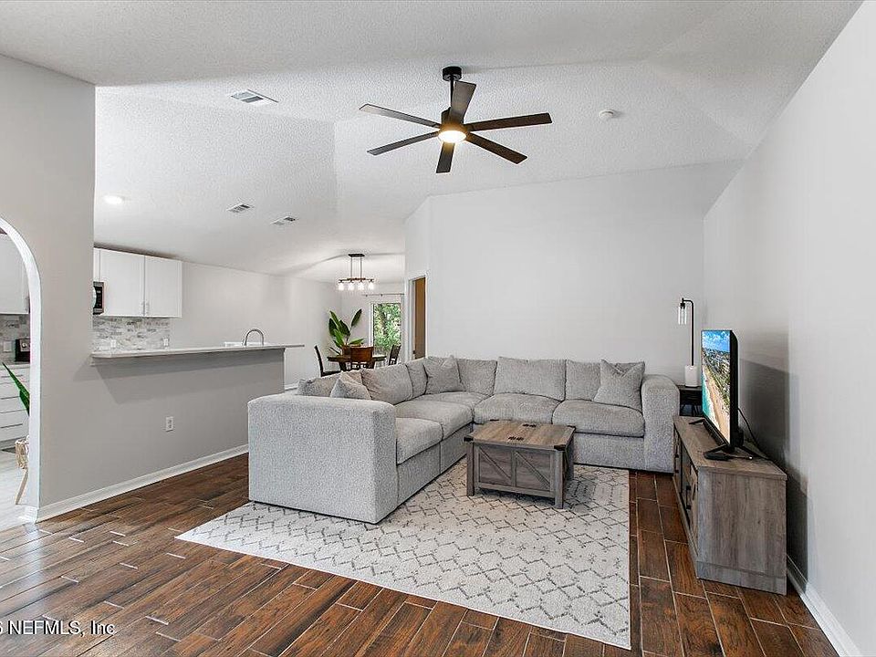 1st image of 3516 WENTWORTH Circle W