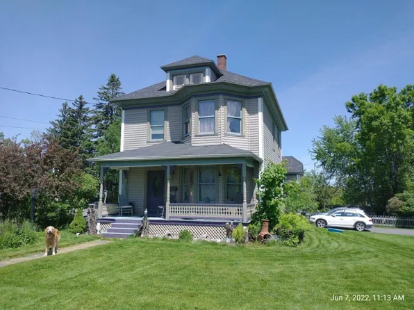 31 Blake Street, Presque Isle, ME 04769