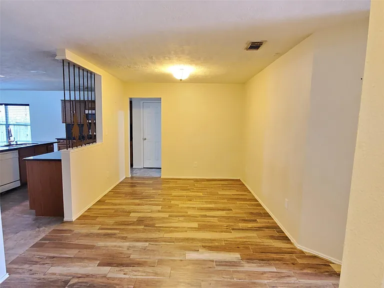 18203 Afton Hollow Ln — Photo 4