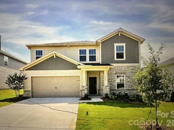 12008 Camdenhurst Rd, Charlotte, NC 28278