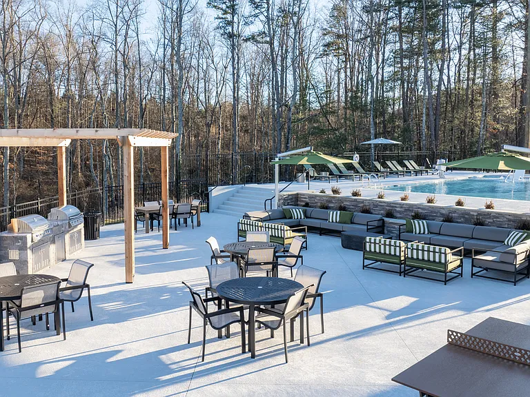 Arden Pines Luxury Apartments — Photo 19