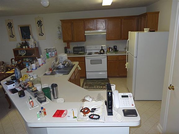 3rd image of 14115 Beech Meadow Dr