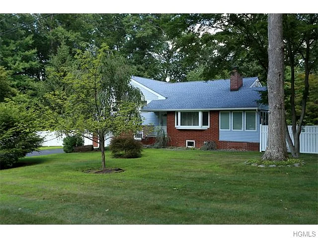 23 Elyse Dr photo 1