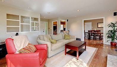 Living Room :: 27 Woodside