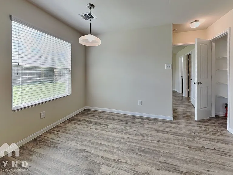 10119 Berrypatch Ln — Photo 8