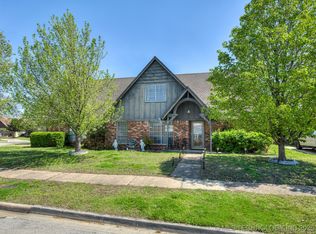 1833 S 106th East Pl, Tulsa, OK 74128