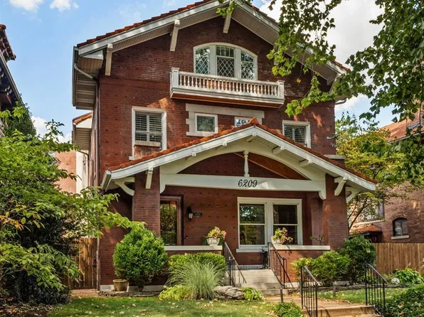6209 Washington Ave, Saint Louis, MO 63130