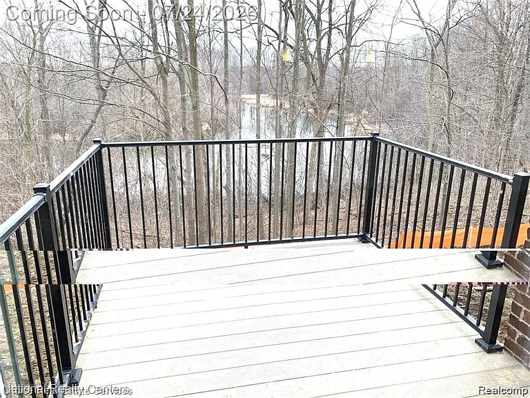 43683 Chancellor Ln — Photo 16