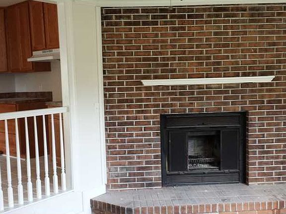 4th image of 725 Mayland Dr