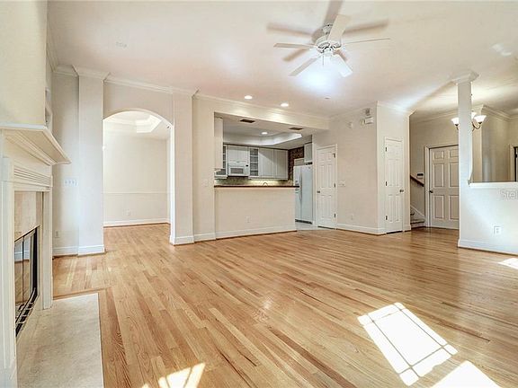 4th image of 2860 Bayshore Trails Dr