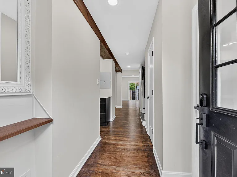 7426 Hallcrest Dr — Photo 18