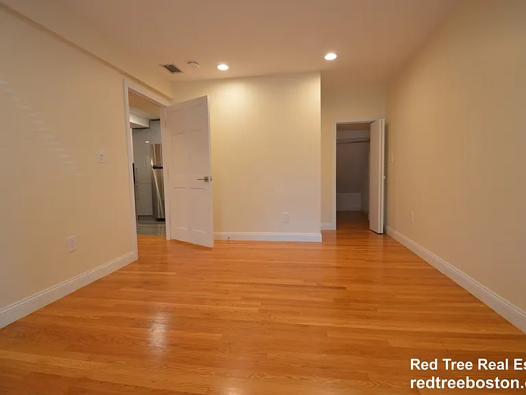 1801 Beacon St #2 — Photo 24