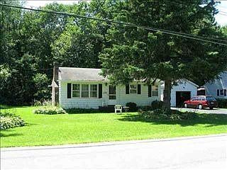 1st image of 15 Dyer Dr