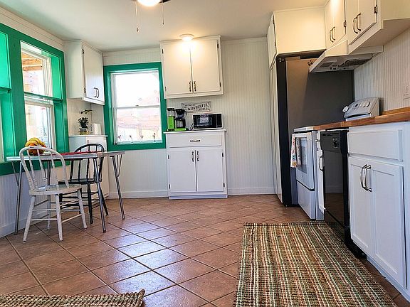 Bright & Happy K apt #1