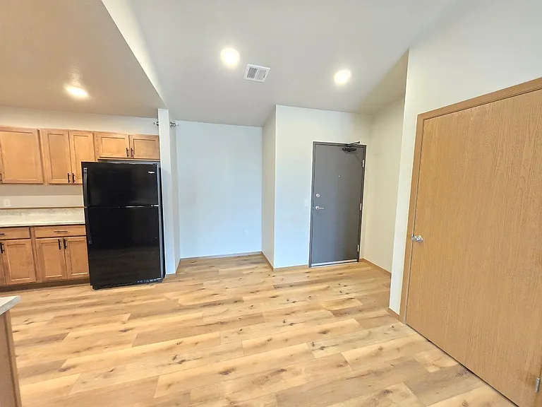 Home - Field Apartments I — Photo 103