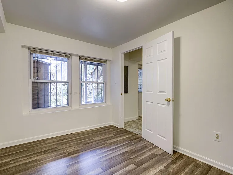450 Randolph St NW — Photo 35
